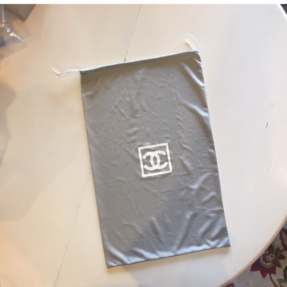 βΌοΈSOLDβΌοΈNWOT Chanel Huge Dust Bag, Storage Bagπ - Picture 7 of 7